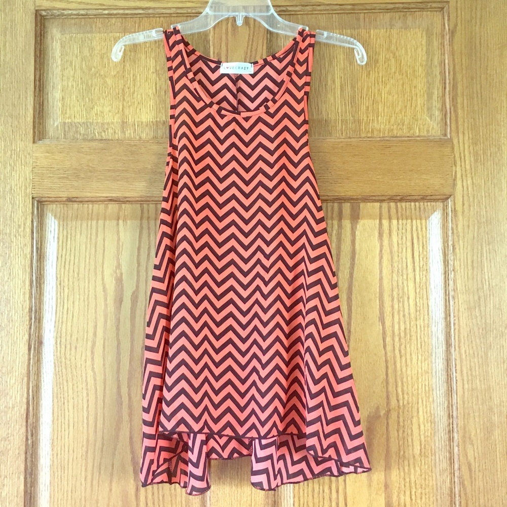5/$15 Love Crazy Salmon Orange Tank Large (BUNDLE ONLY)